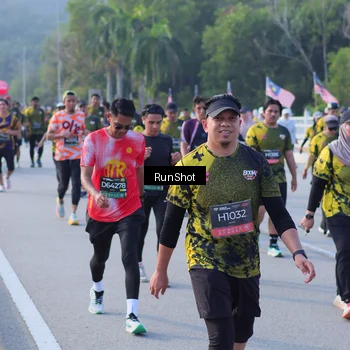 Runner Photo 7124649