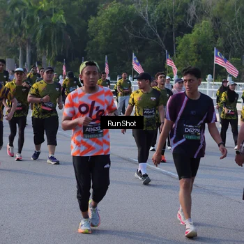 Runner Photo 7124653