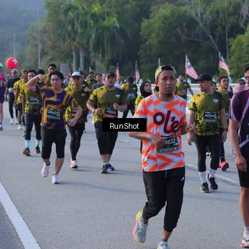 Runner Photo 7124657