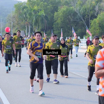 Runner Photo 7124663