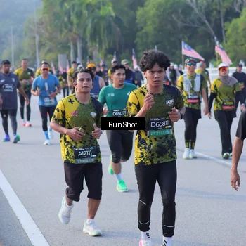 Runner Photo 7124751