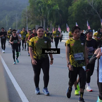 Runner Photo 7124887