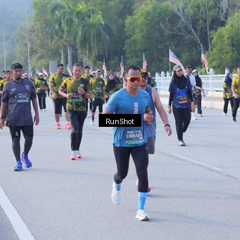 Runner Photo 7124971