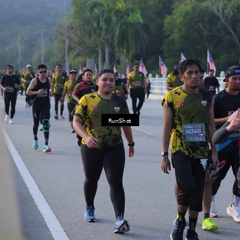 Runner Photo 7124999