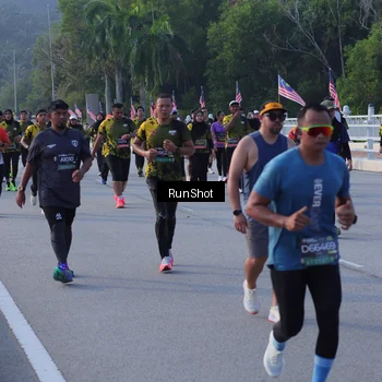 Runner Photo 7125026