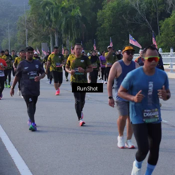 Runner Photo 7125036