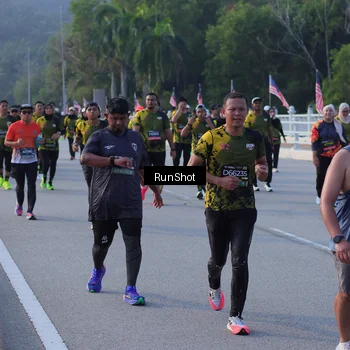 Runner Photo 7125184