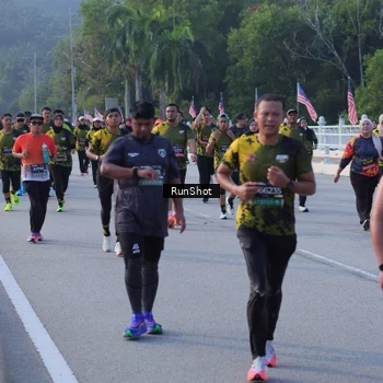 Runner Photo 7125195
