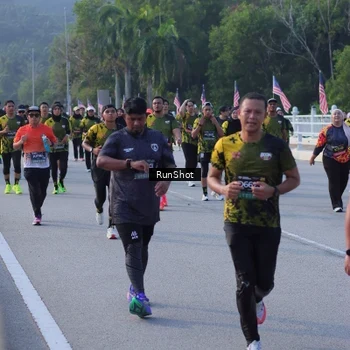 Runner Photo 7125214