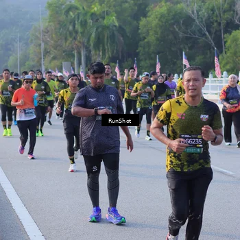 Runner Photo 7125251
