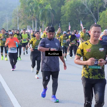 Runner Photo 7125272