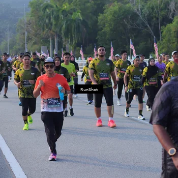 Runner Photo 7125498