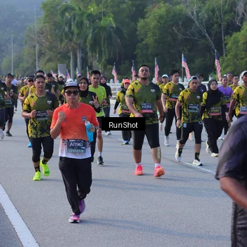 Runner Photo 7125506