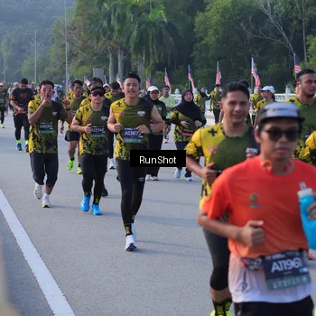 Runner Photo 7125740