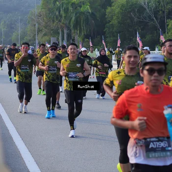 Runner Photo 7125783