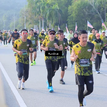 Runner Photo 7125876