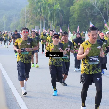 Runner Photo 7125880