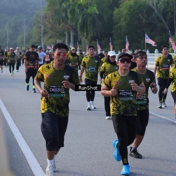 Runner Photo 7125920