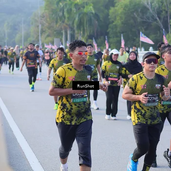 Runner Photo 7125975