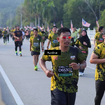 Runner Photo 7126020