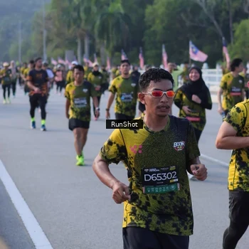 Runner Photo 7126033