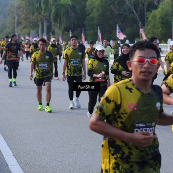Runner Photo 7126128