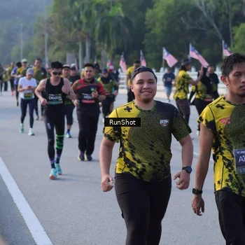 Runner Photo 7126292