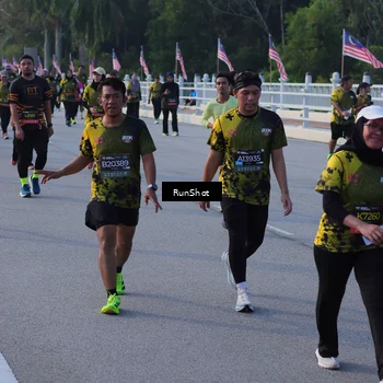 Runner Photo 7126324