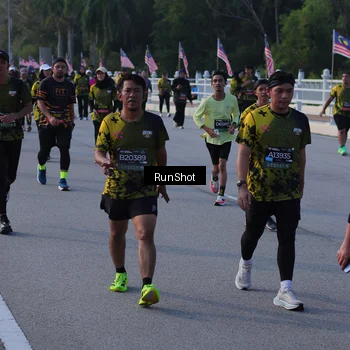Runner Photo 7126338