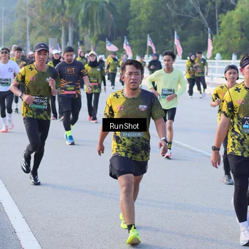 Runner Photo 7126366