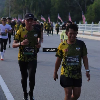 Runner Photo 7126422