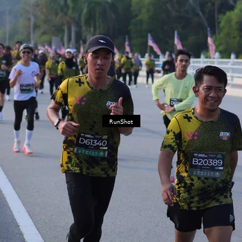 Runner Photo 7126434