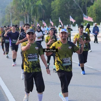 Runner Photo 7126509