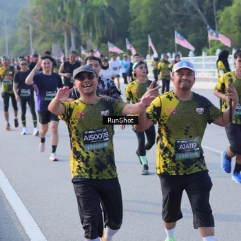 Runner Photo 7126516