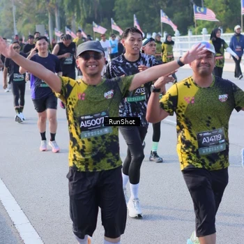 Runner Photo 7126525
