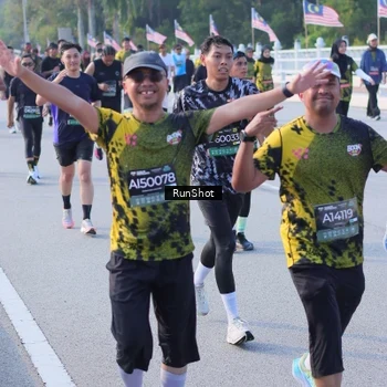 Runner Photo 7126528