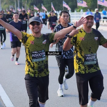 Runner Photo 7126530