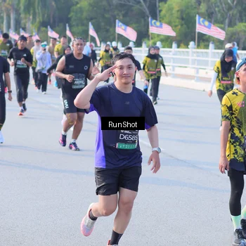 Runner Photo 7126542
