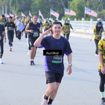 Runner Photo 7126544