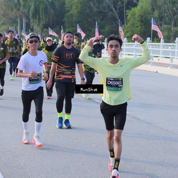 Runner Photo 7126554