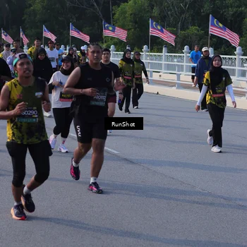 Runner Photo 7126557