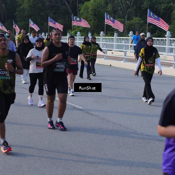 Runner Photo 7126558