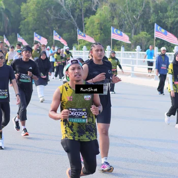 Runner Photo 7126566