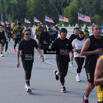 Runner Photo 7126569