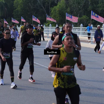 Runner Photo 7126571