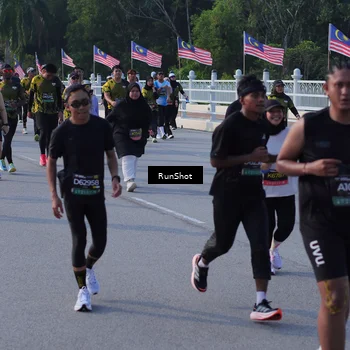 Runner Photo 7126576