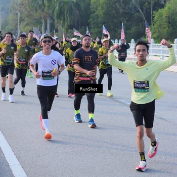 Runner Photo 7126579
