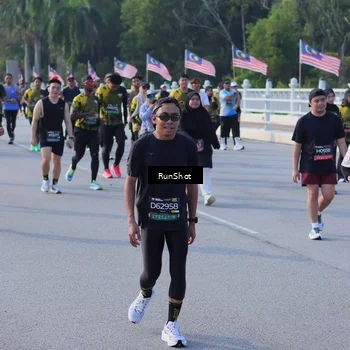 Runner Photo 7126585