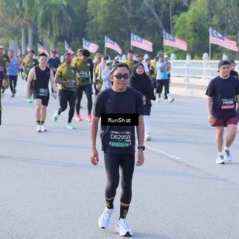 Runner Photo 7126586