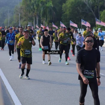 Runner Photo 7126589